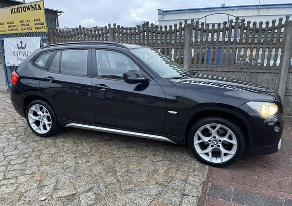 BMW X1 cena 43900 przebieg: 229000, rok produkcji 2011 z Koszalin małe 466